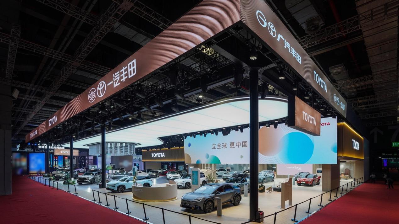 丰田的"笨功夫"：超178万用户投票，打肿了谁的脸？