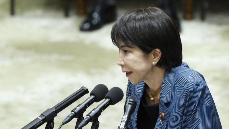 日本彻底慌了！同时得罪四个国家，高市早苗紧急派人访华