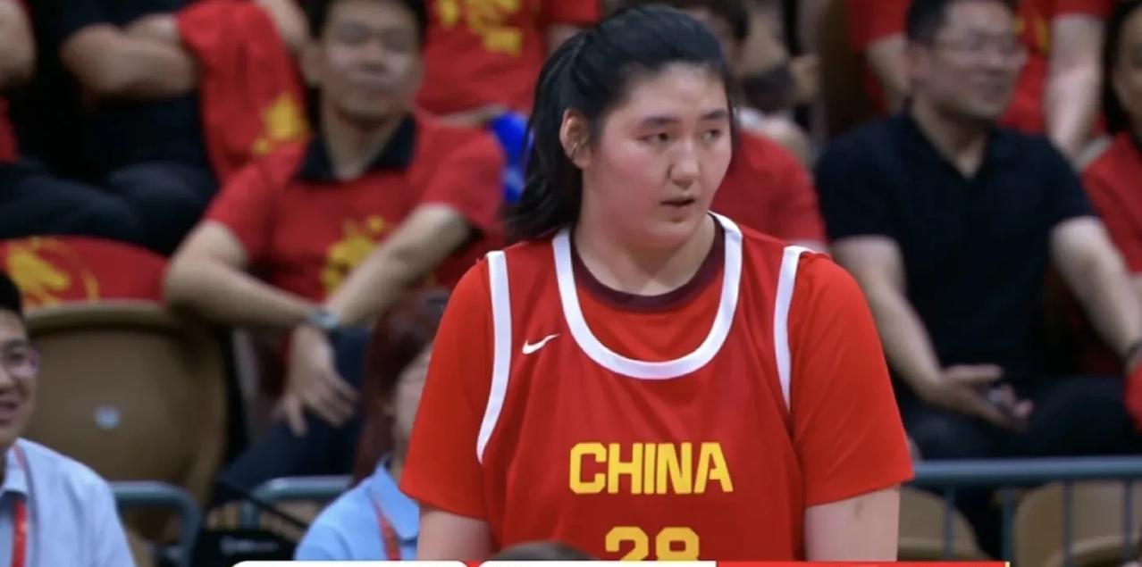 中国女篮双塔战术实验失败，被日本女篮打停
       中日女篮热身赛第三节后半