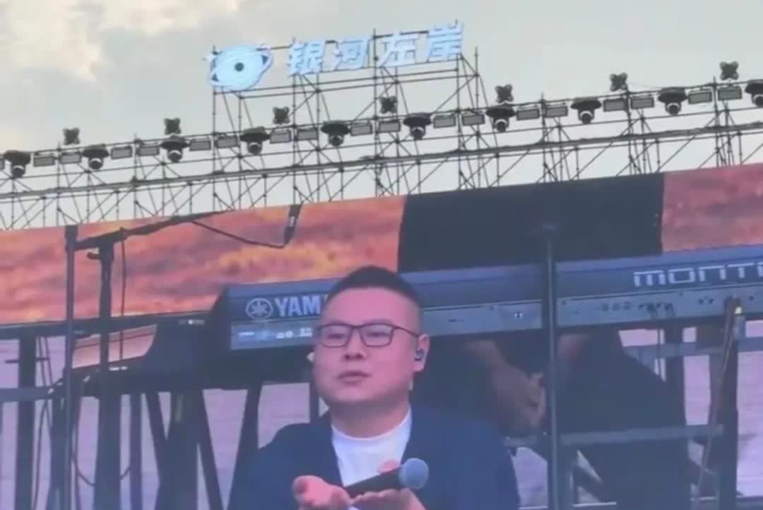 重磅消息！
北京德云社著名相声演员岳云鹏，于2025年7月26、27日两天，在