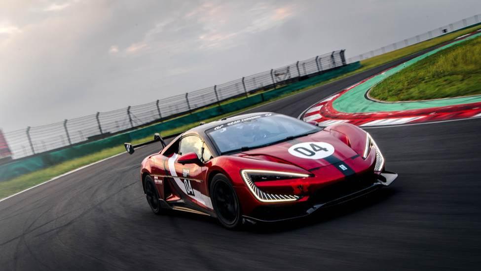 用马力争霸车展 仰望U9X、U8L鼎世版、U7齐亮相