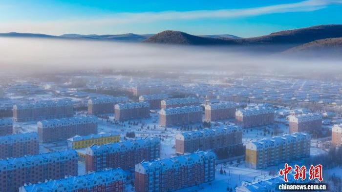 气温跌破 - 39℃！“中国最冷小镇” 呼中开启 “速冻模式” 冰雾美景如画