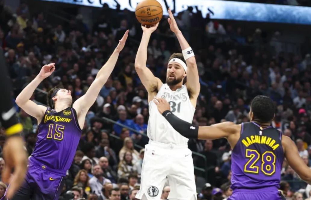 克莱汤普森后悔死了！不是因为没有留在勇士

在凯里-欧文因左膝前交叉韧带撕裂宣告