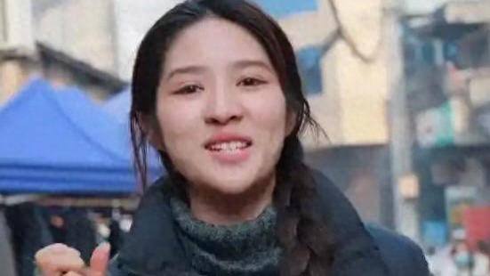 网红与乡土温暖碰撞，不断走红的“刨猪宴”呈现出三大意义