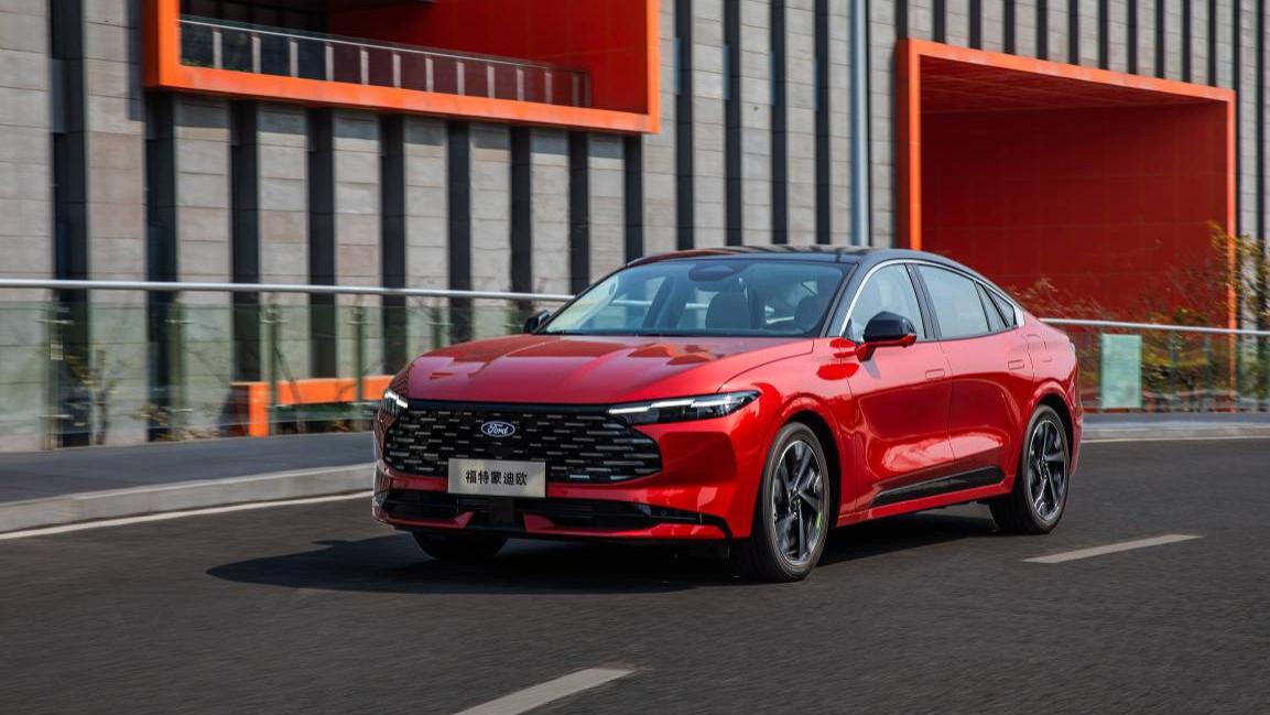 油车唯一马氏体钢！新蒙迪欧拥有B级车最长最硬A柱