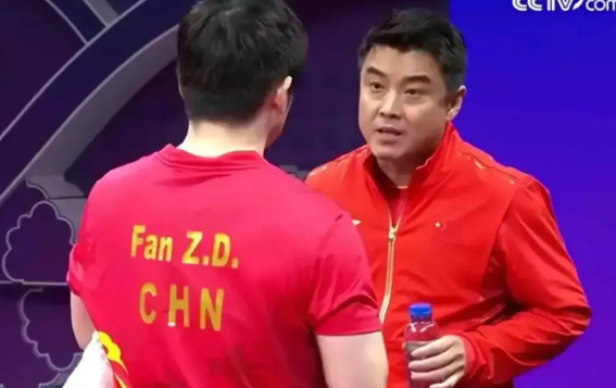 为何说王楚钦救了王皓一命！

多哈世乒赛，2对男双提前出局，倘若大头男单失利，国