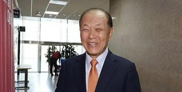 韩国大选倒计时！国民力量党、共同民主党逐鹿。最近韩国政坛这出大戏，那可真是比电视