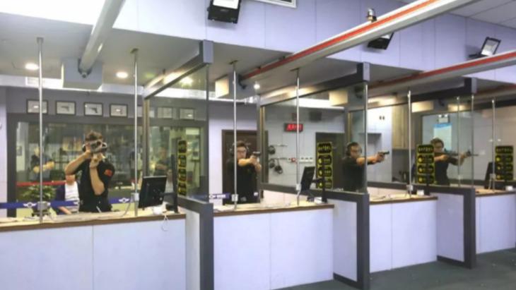 中国有真枪射击馆吗？有，人人都可以去，但需满足2个条件