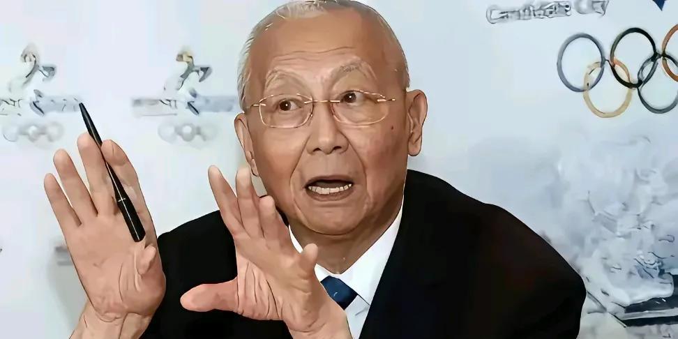 郎导:目标升国旗，奏国歌。
女排:球不落地，绝不放弃。
魏纪中:成绩说明不了一切