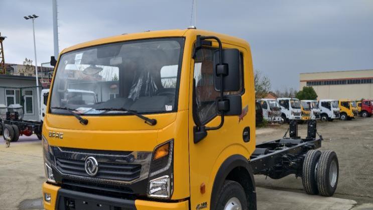 东风专致环卫车系列，以专业实力守护洁净家园