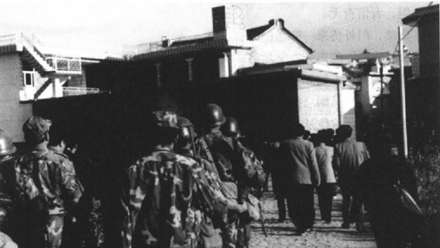 1992年，云南平远恶势力猖獗，省委领导拍板：要下决心挤掉脓包