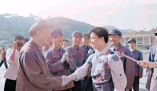 1981年8月8日一个阳光明媚的上午，一架台湾编号的F-5f战机突然出现在福州机