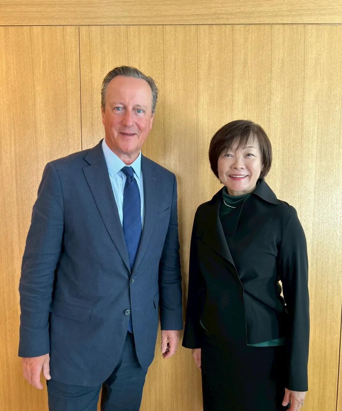 没想到安倍昭惠的影响力这么大，访问英国时会见了几乎所有的历任首相。
图1:英国前