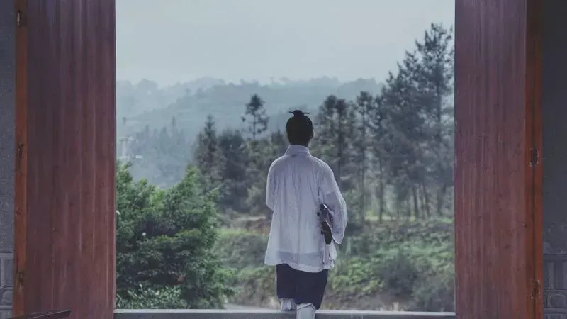 真正的清静，并不遥远，就是颗干净的心！