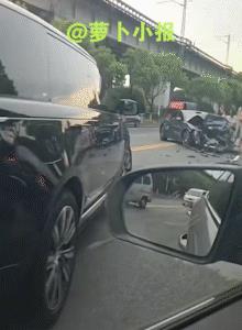 小米SU7正面硬刚路虎
胜负如何？大家自己看吧