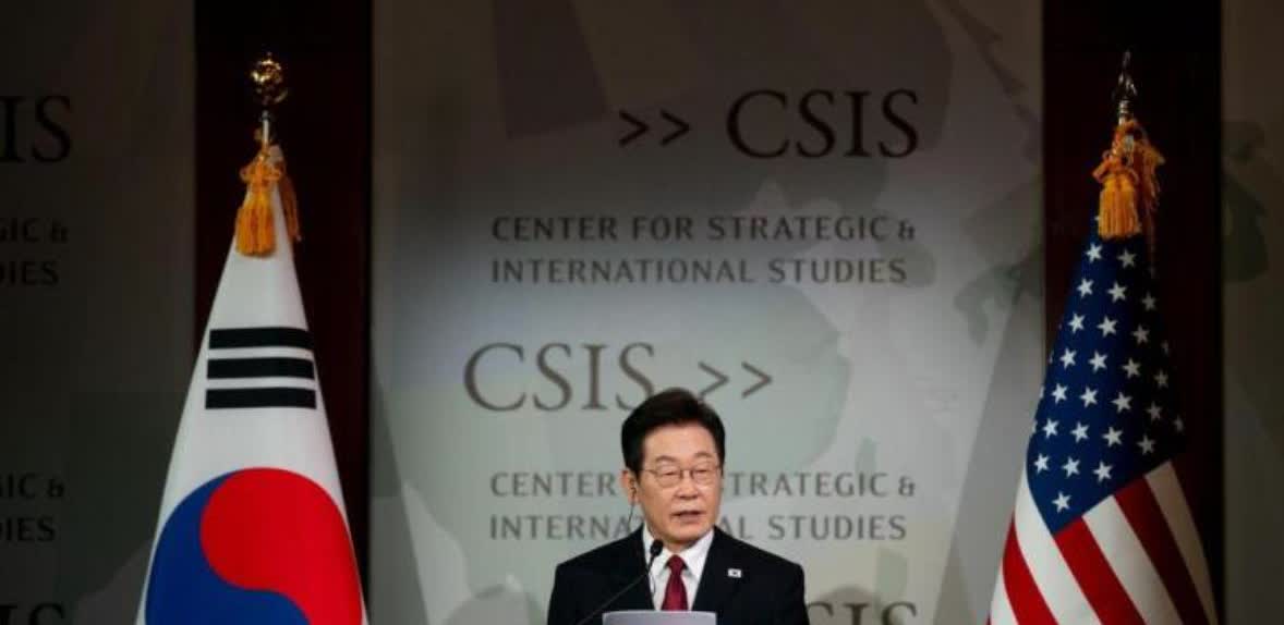 韩国总统李在明对中国摊牌了，明确站队美国对抗中国，表示韩国不能继续走 “安美经中