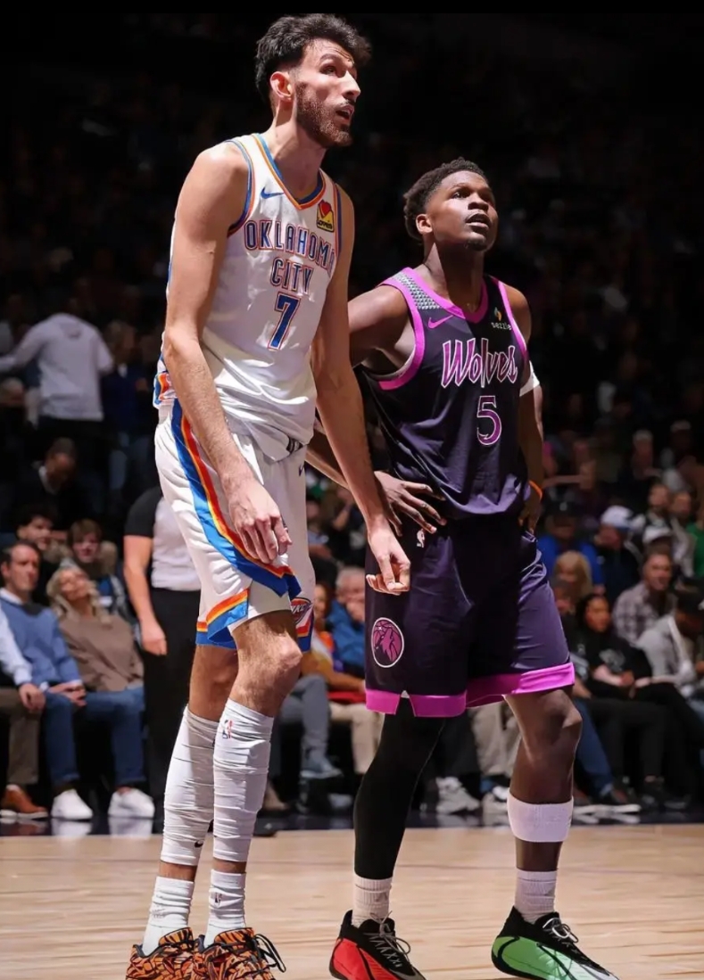 一物降一物！本赛季NBA打到现在，比雷霆强的球队总共就这四支，分别是——
1-马