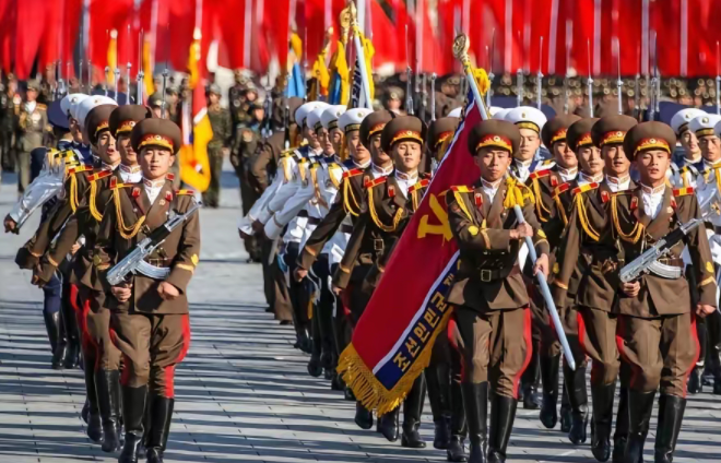为啥中国自己拥有核武器，却坚决反对朝鲜研究核武器？说句不好听的，朝鲜搞核武不是为