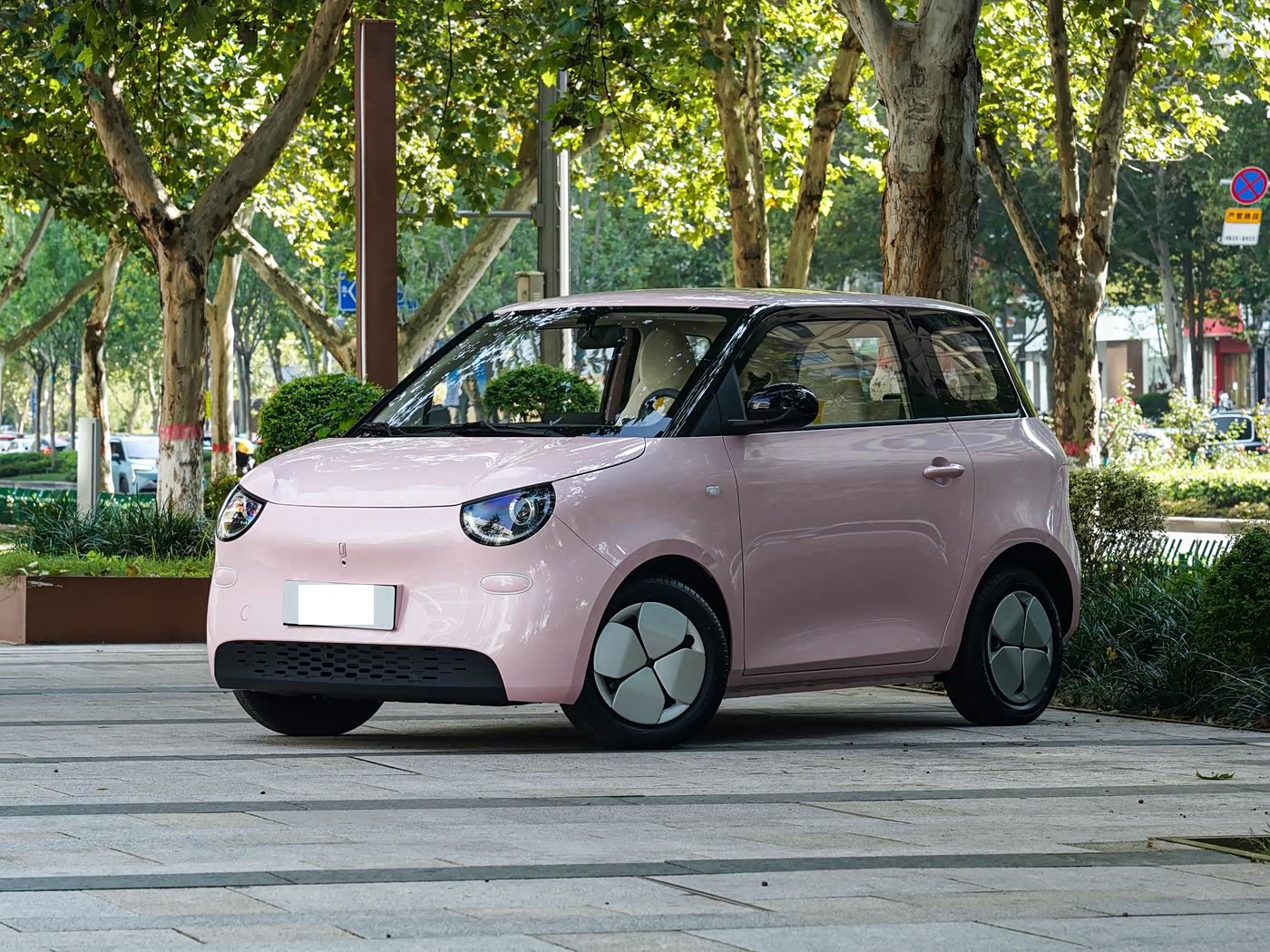 五菱全新纯电微型车上市！售价3.98万起，与五菱宏光MINI