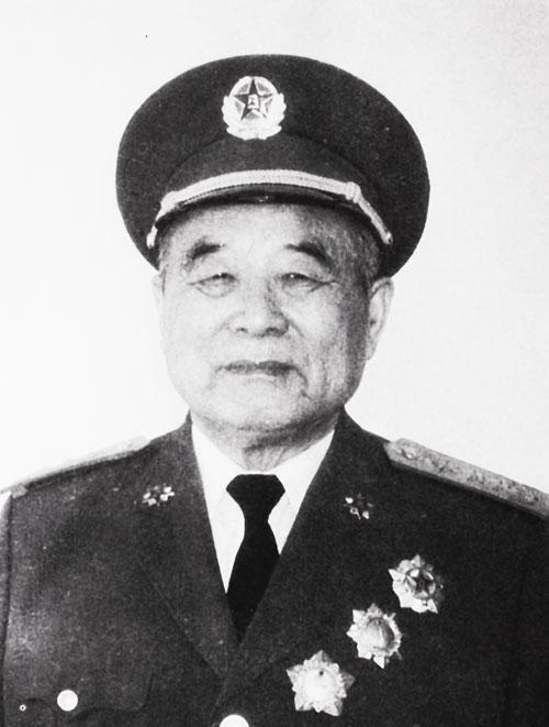 #MCN双量进阶计划#首任安徽省委书记是曾希圣，中央红军中的情报专家，是毛主席时