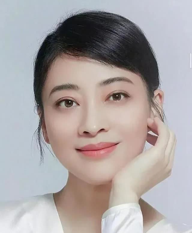 朱媛媛最好的十一个朋友：
​​1，朋友一；辛柏青icon：丈夫，同班同学


