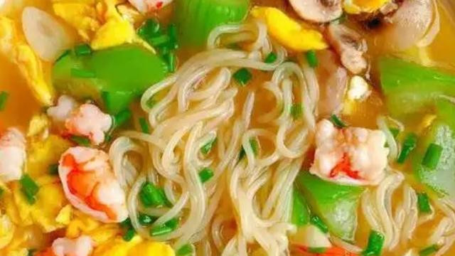 家常三鲜鸡蛋面秘方大公开鲜香美味一碗搞定