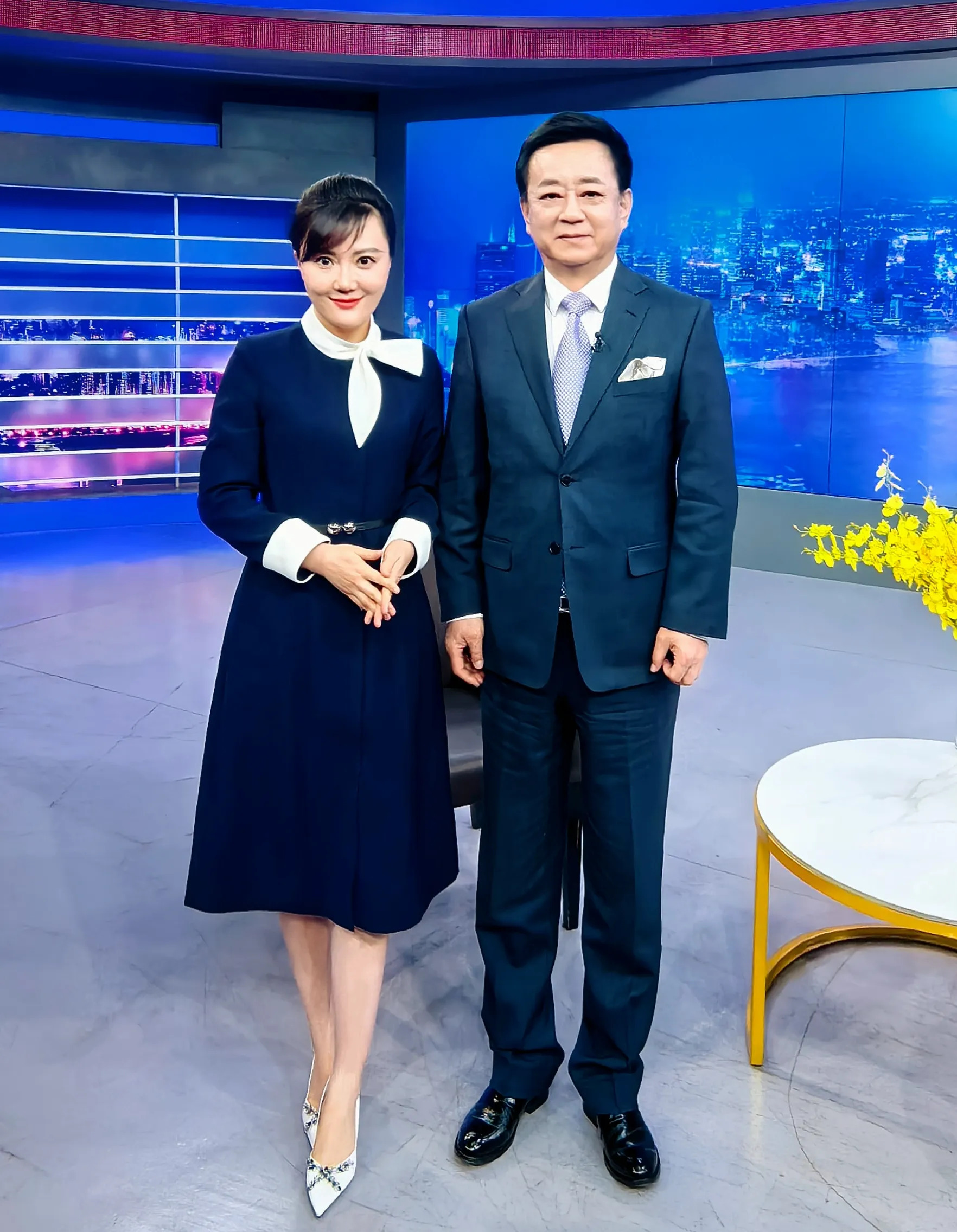 朱军接棒助力访谈录制

















天哪！我竟然接过了朱军老