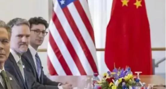 特朗普惊奇发现一个世纪漏洞，只要不招惹中国，那就没一个能打的，但拿不下中国不甘心