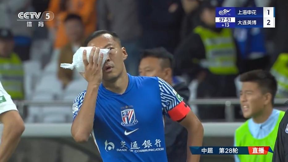 3点球介入+2次横梁！申花冤吗？特谢拉引冲突，赛后于汉超很激动
