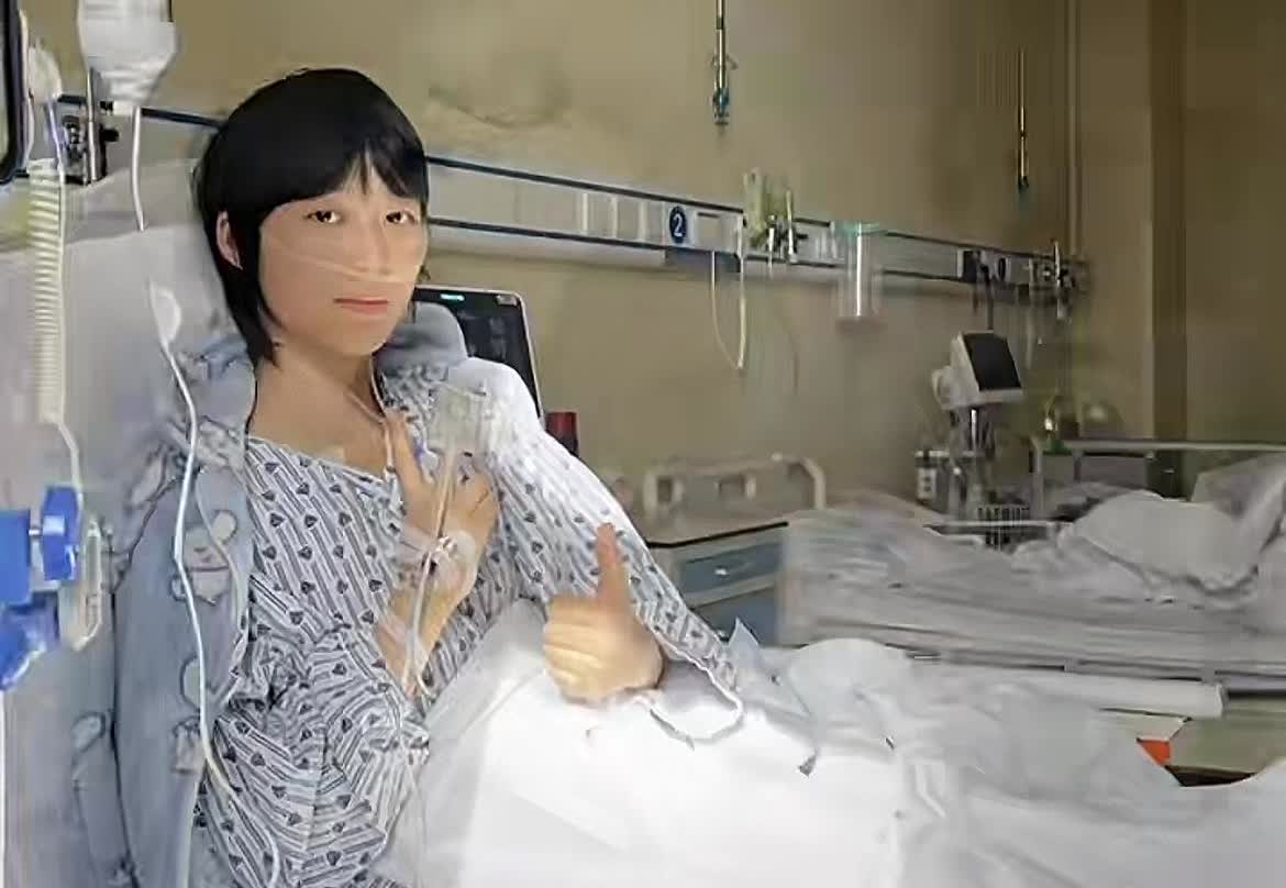 走了，这次真的走了，血条也停留在了35%。
18号晚，呆呆羊的账号公开了一则讣