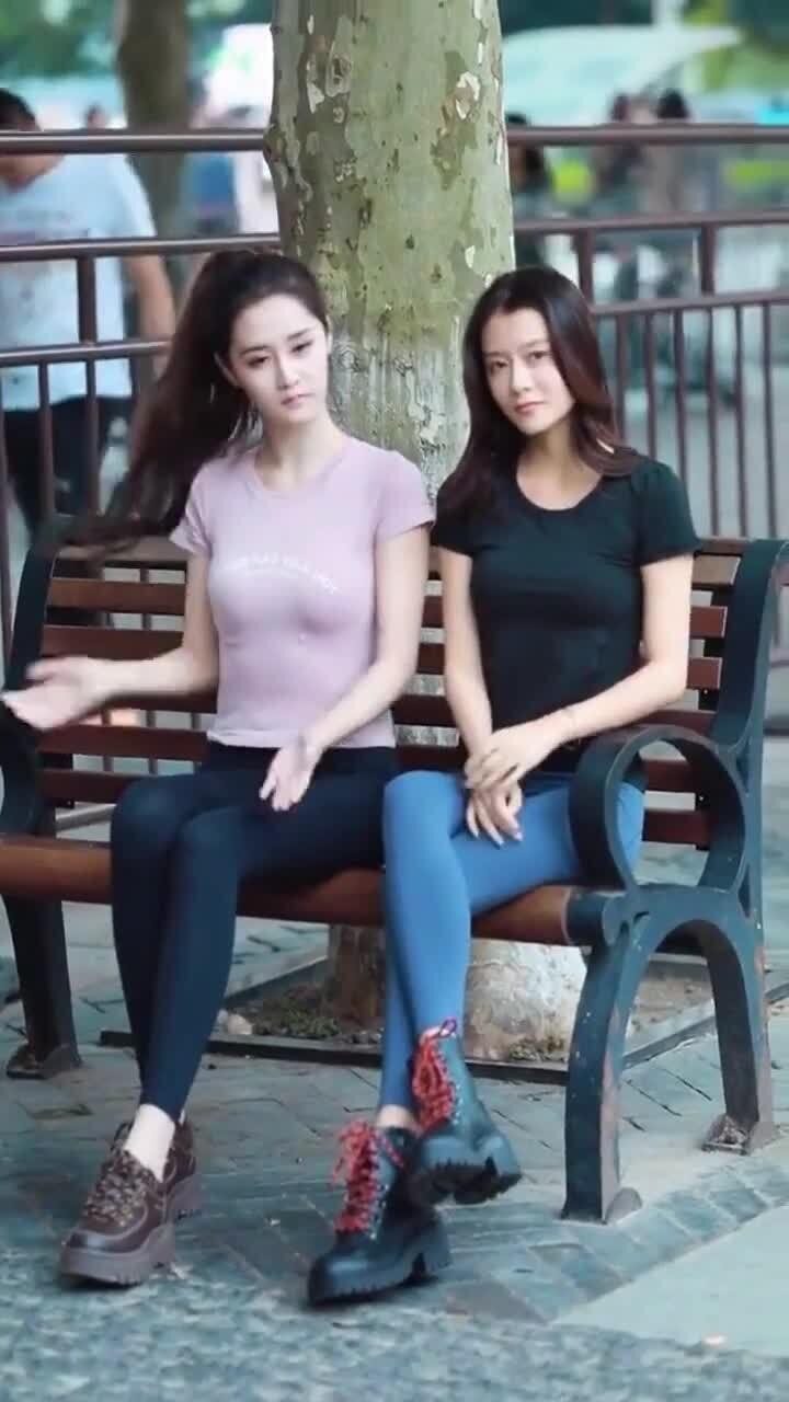 中年女人，如何化解自己的焦虑，曾经我是一个，根本没有办法跟焦虑在一起的人，只要有
