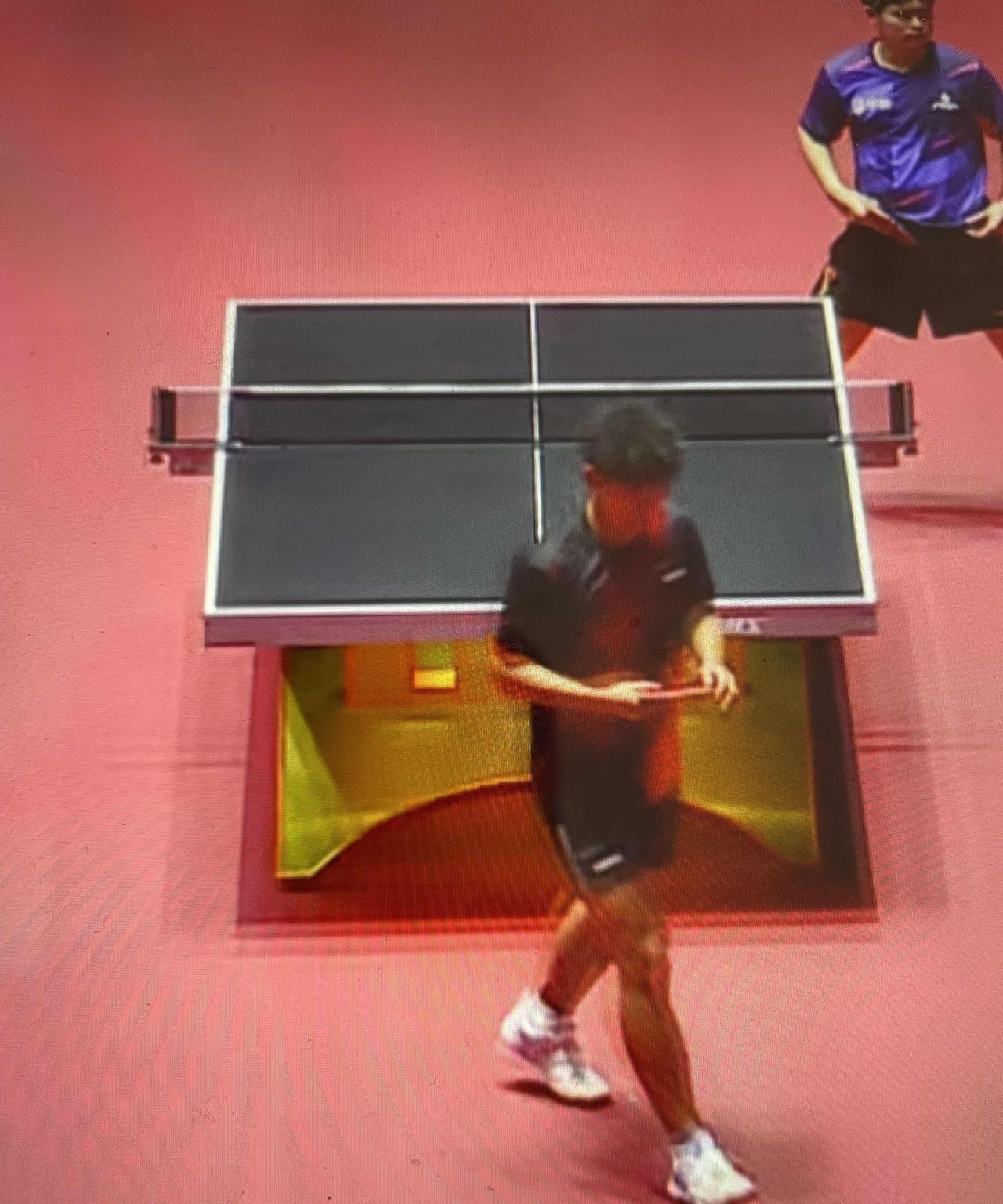 林诗栋打出了10:0的分数
乒超联赛第二阶段
黄石基地对阵广东陈静俱乐部
第二场