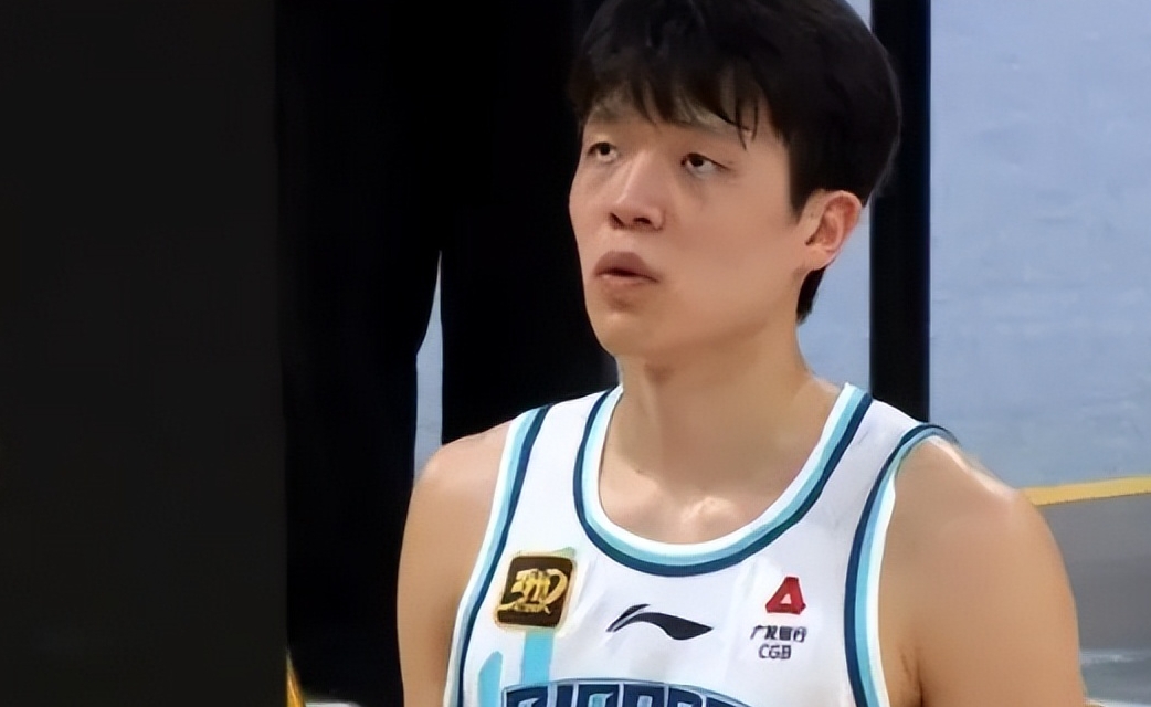 杨瀚森成功登陆NbA后青岛国信队是赔了还是赚了谁知道给科普一下吗？
杨瀚森成功登