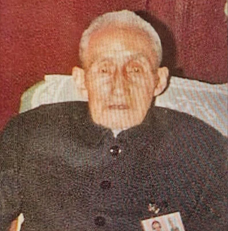 1949年，荆门战役中，国军军长方靖被包围，部下劝说突围，他却说：“我刚娶了一个