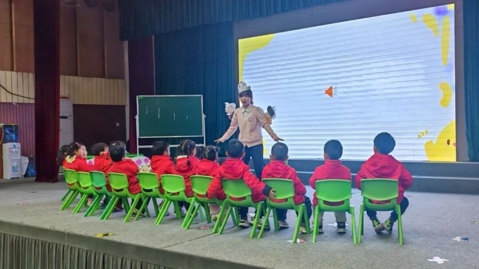 致敬追光者！第九届万婴幼儿园“桃李新声” 教学能手竞赛青年教师风采展（七）