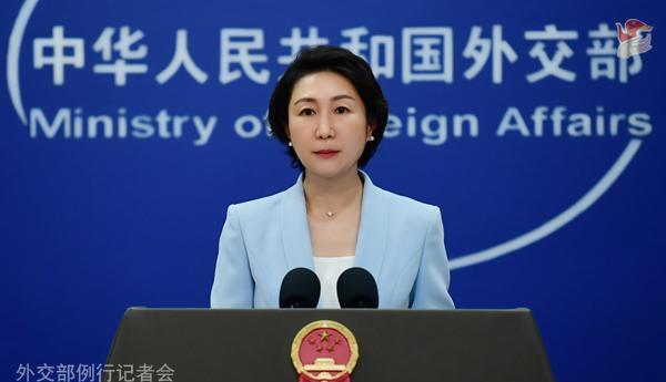 美国司法部昨天表示两名中国公民因涉嫌试图招募美海军成员收集情报从事间谍活动被捕 