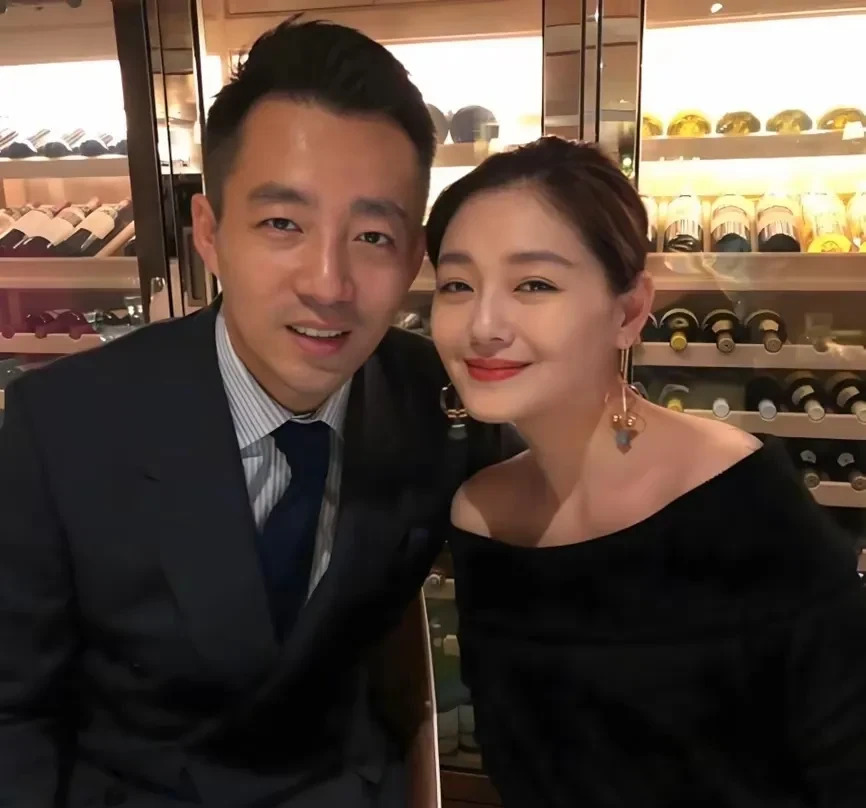 大S遗产风波真相











大S要不行了，她心里清楚得很，只有汪小菲