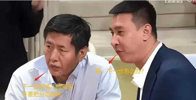 浙江客场91:103不敌青岛无缘晋级八强，丁伟四次换人令人哭笑不得:

1.浙江