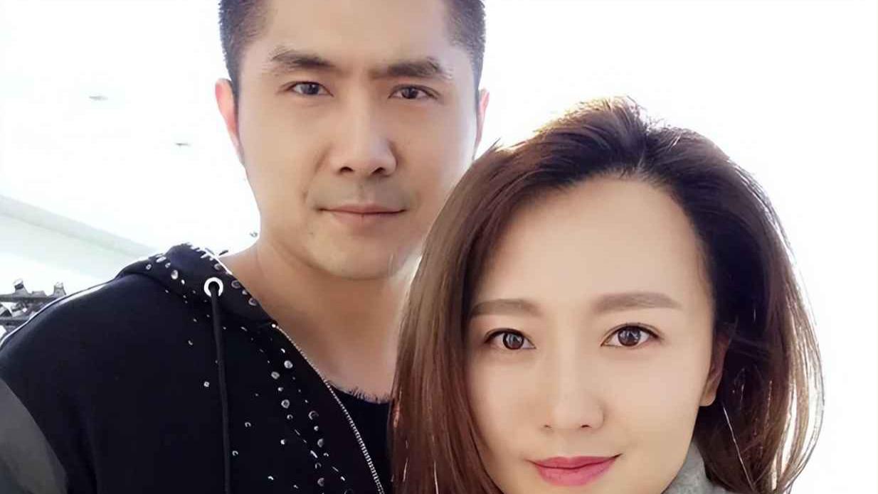 “独守娘家”谣言破解！潘阳坦白婚姻现状，老公不露面的秘密藏不住了