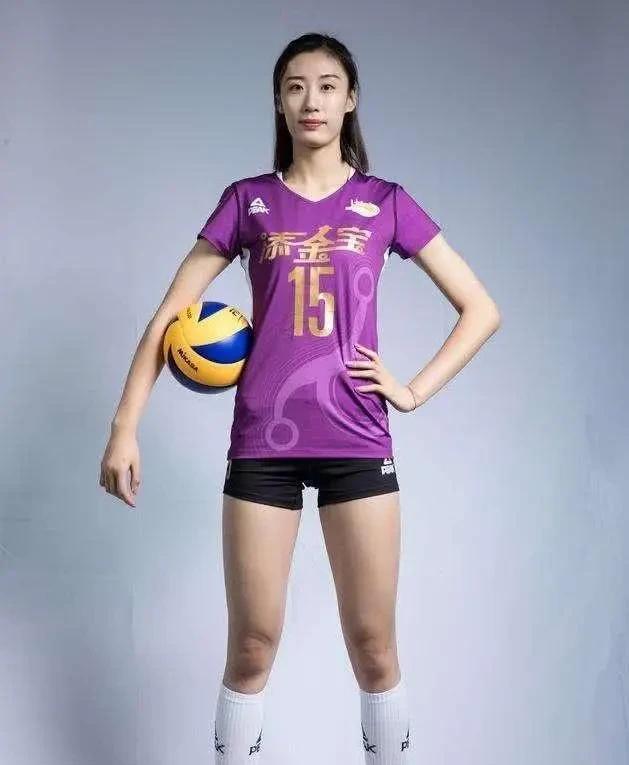随笔。
  中国女排打的是整体吗？
   绝对不是。
   整体必须是各个点的综