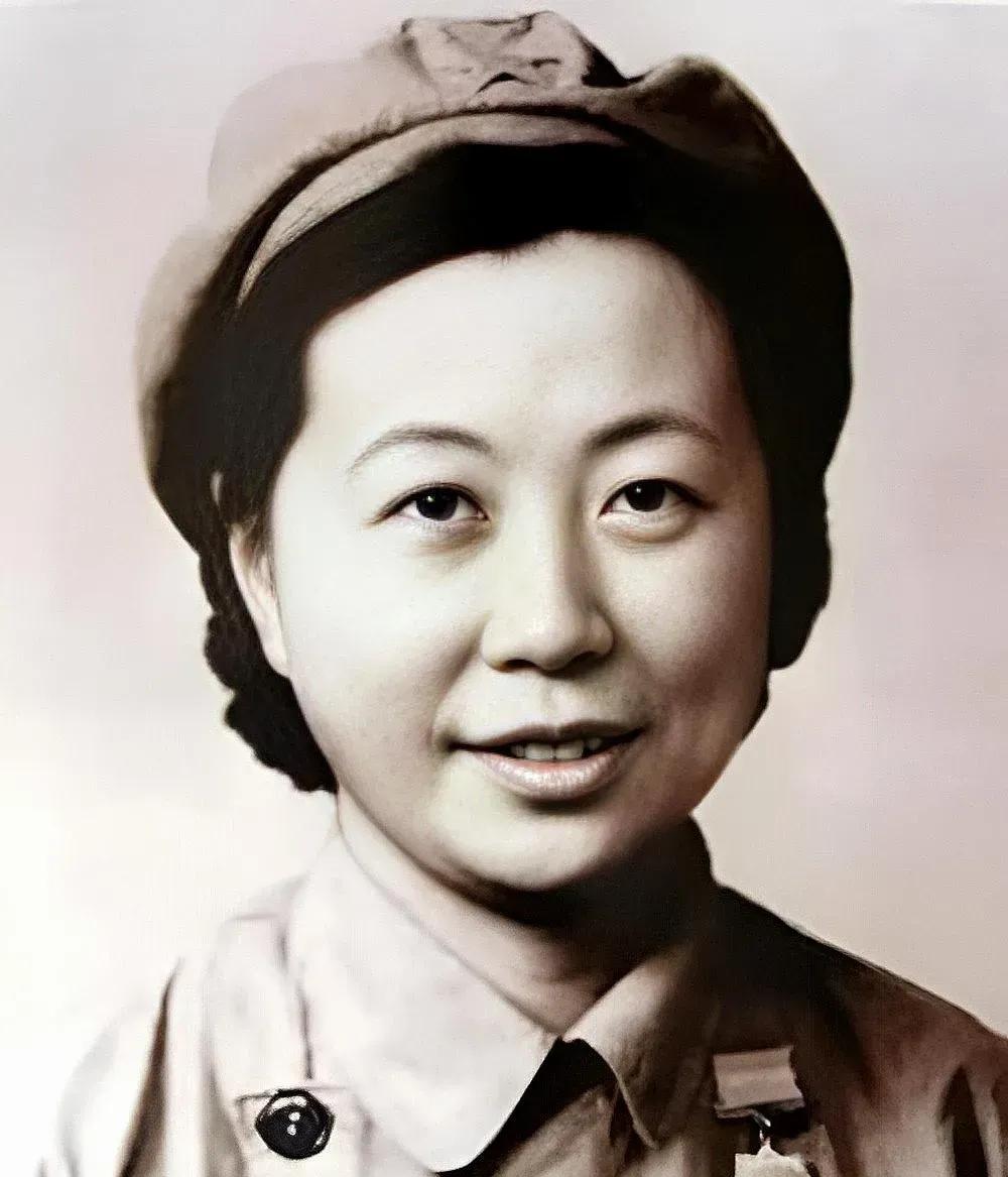 1946年，国民党6届2中全会上，张继一句“共产党就在你身边！”如同惊雷炸响。
