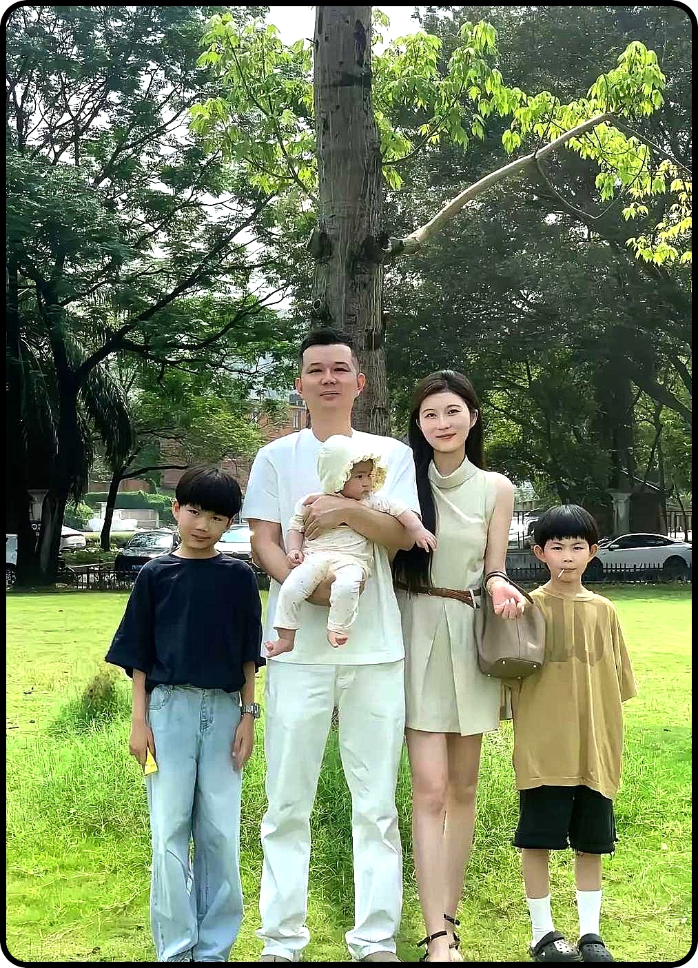 娶到这么好的老婆，难怪大叔会要三胎