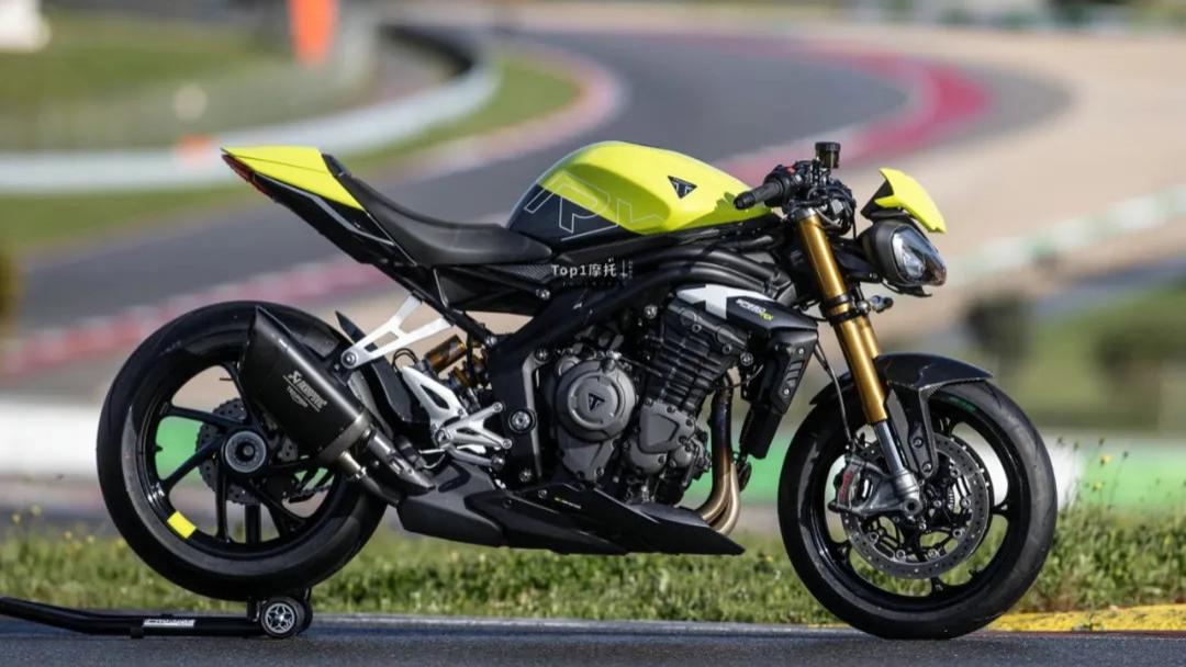 全球限量1200台，凯旋Speed Triple 1200 RX海外上市，标配天蝎排气、奥林斯钛尺