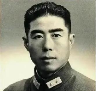 “能为皇军效劳是我的荣幸。”郭绍绪满脸堆笑地向日军大尉大内义弘敬酒。酒过三巡后这