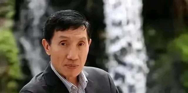 中国拿什么挑战美国？中国人均收入只相当于美国的8%！
上面这句话是我国经济领域专