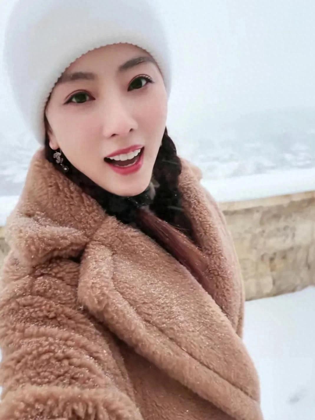 李思思最近带着一家子去土耳其玩了，这姐们儿现在的小日子过得是真滋润啊！ 自从从央
