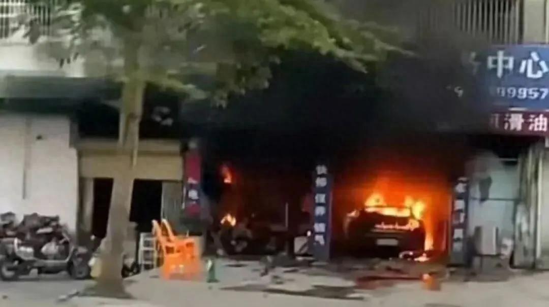 汽修老板集体‘拉黑’小米：洗车引发连锁反应