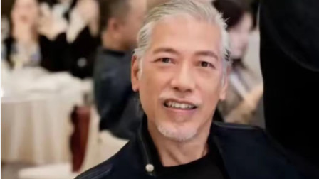 张耀扬：演了一辈子恶人，现实却比角色温柔百倍
