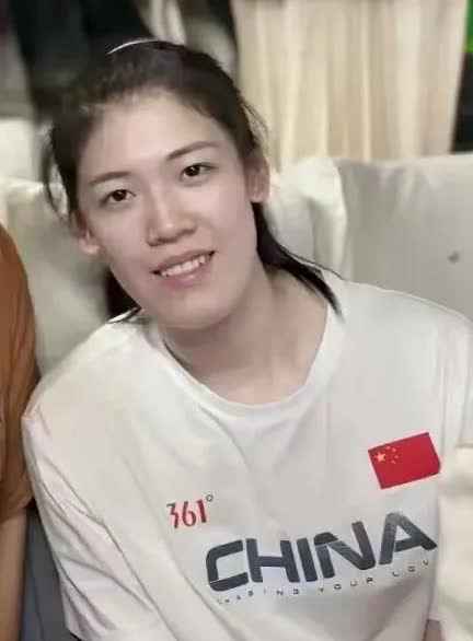 美国站全胜，
部分人心气很高，觉得年轻队员顶上来了！
再次从今天的中波之战来