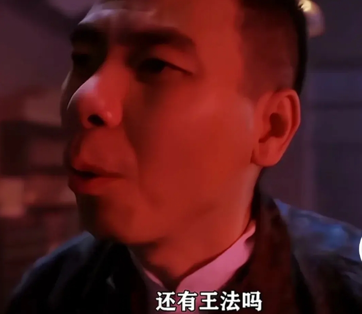 你们发现没有，为什么只有周星驰电影中配角会让人过目不忘？名导冯小刚拍过很多获奖的